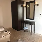 2 Bed, Royal Barcelo 公寓