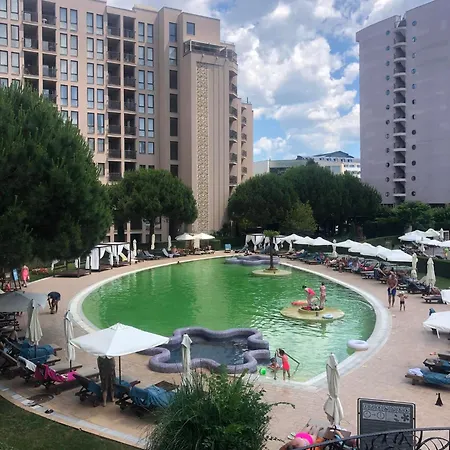 2 Bed, Royal Barcelo شقة ساني بيتش