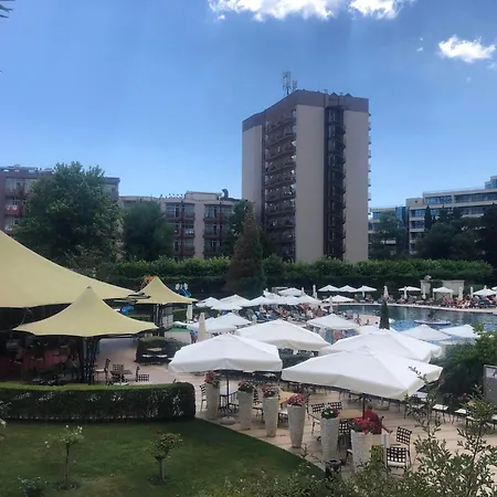 2 Bed, Royal Barcelo 公寓 *