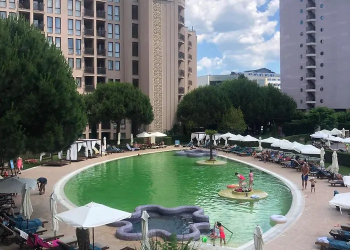 2 Bed, Royal Barcelo Apartament Słoneczny Brzeg